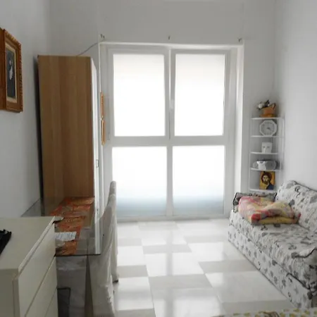 Modern White Near M1 Pasteur Milan